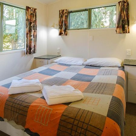 Grumpy'S Kiwi Holiday Park Джералдин Екстериор снимка